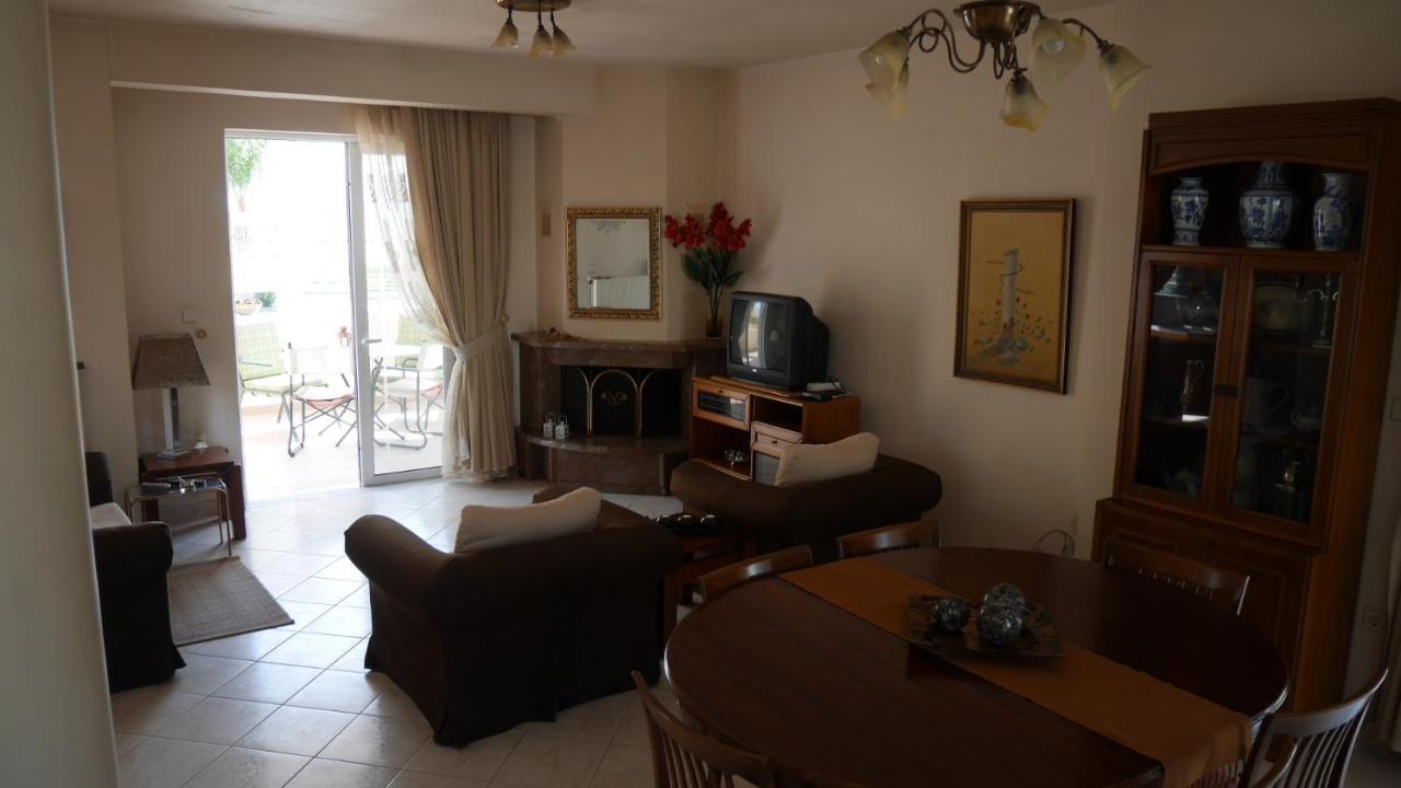 Villa With The View Of Palamidi And Bourtzi Nauplia Exterior foto